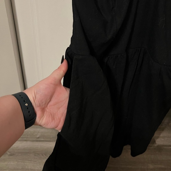 Black O-Ring Halter Romper - Picture 4 of 6